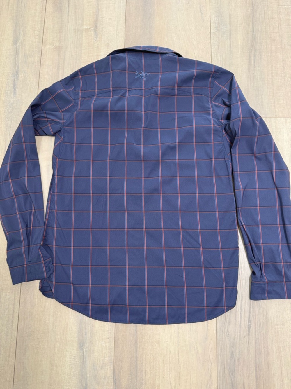 Arc'teryx Navy Button-Down Shirt with orange Windowpane - Picture 2 of 5